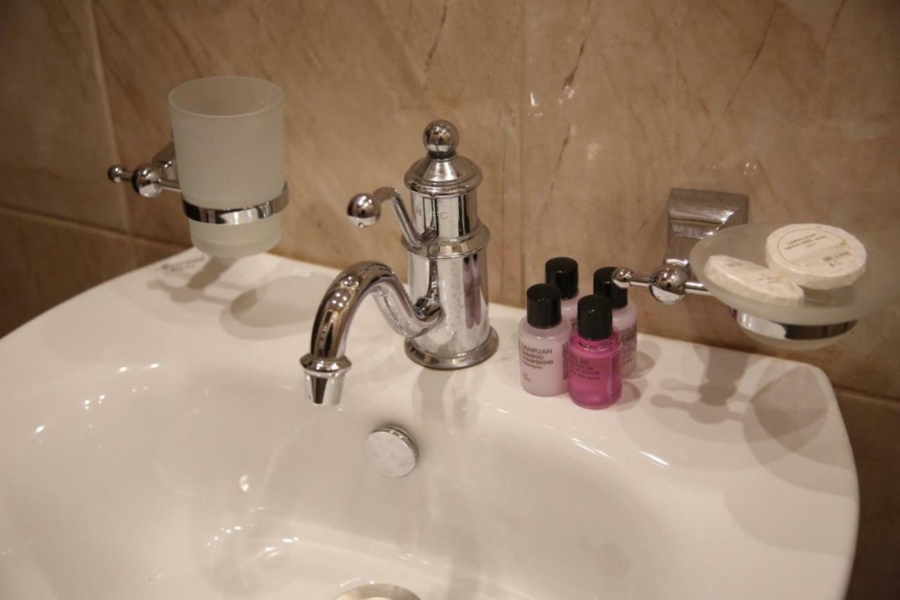 B&B Rooms Tbilisi ภายนอก รูปภาพ